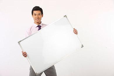 《JOJO的奇妙冒险 群星之战 重制版》新DLC角色 “雷欧·阿帕基”登场